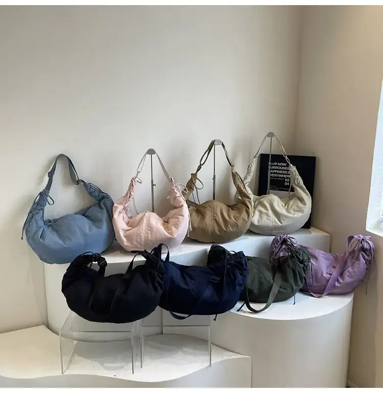 Xiaozhong Pleated Crescent Bag Women's 2024 — feature 18