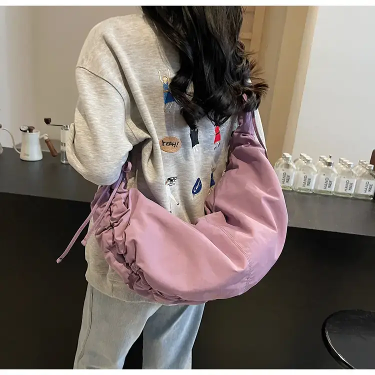 Xiaozhong Pleated Crescent Bag Women's 2024 — feature 96
