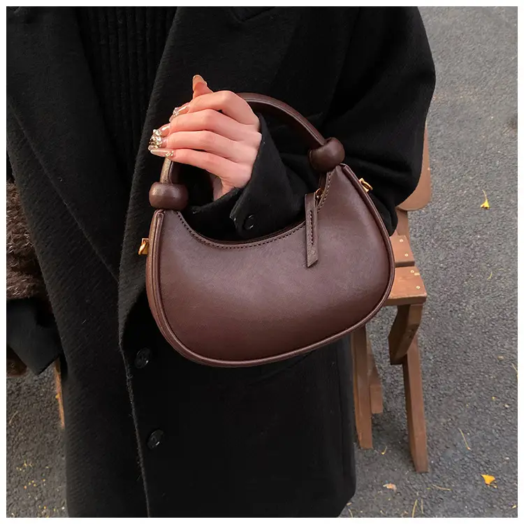 Women's Retro Textured Shoulder Bag Brown 2024 — feature 18