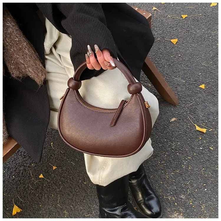 Women's Retro Textured Shoulder Bag Brown 2024 — feature 23
