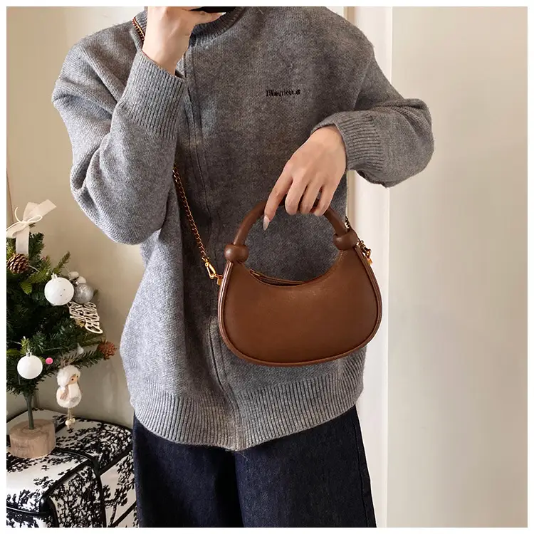 Women's Retro Textured Shoulder Bag Brown 2024 — feature 26