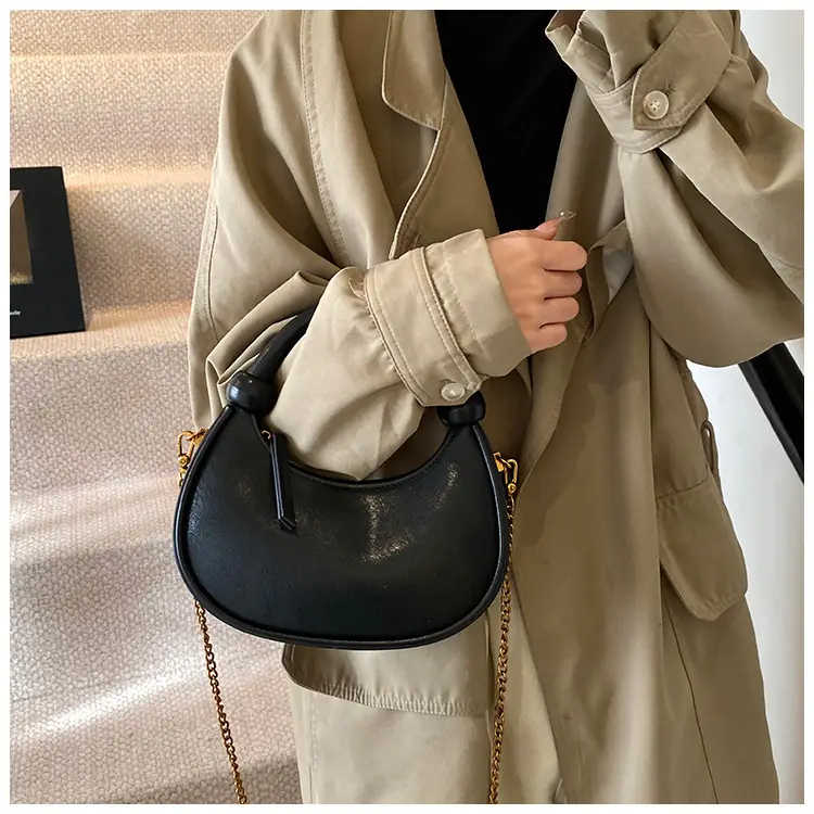 Women's Retro Textured Shoulder Bag Brown 2024 — feature 34