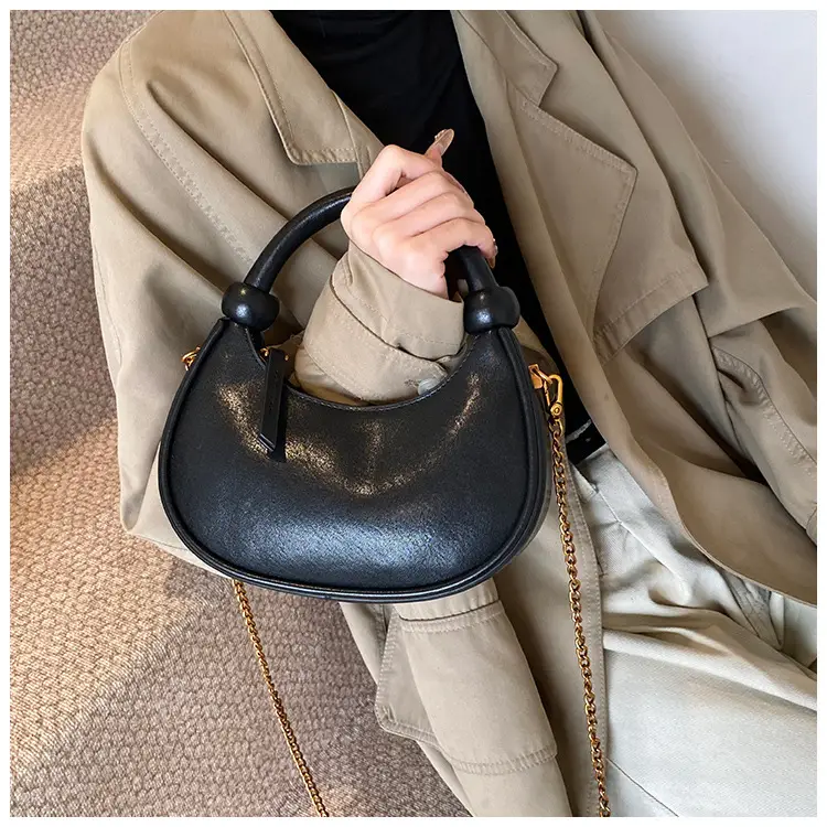 Women's Retro Textured Shoulder Bag Brown 2024 — feature 39