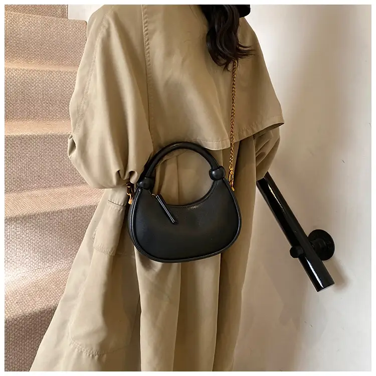 Women's Retro Textured Shoulder Bag Brown 2024 — feature 40