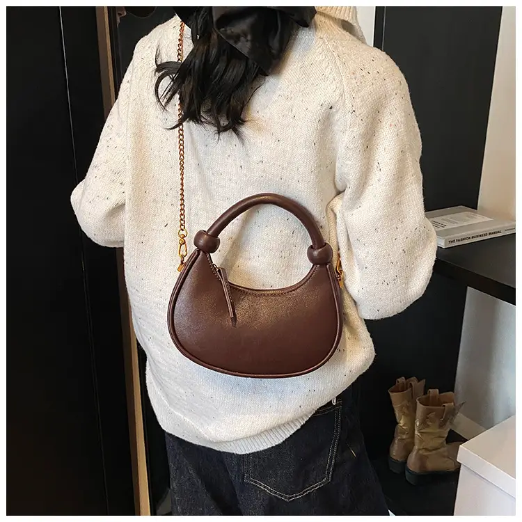 Women's Retro Textured Shoulder Bag Brown 2024 — feature 46