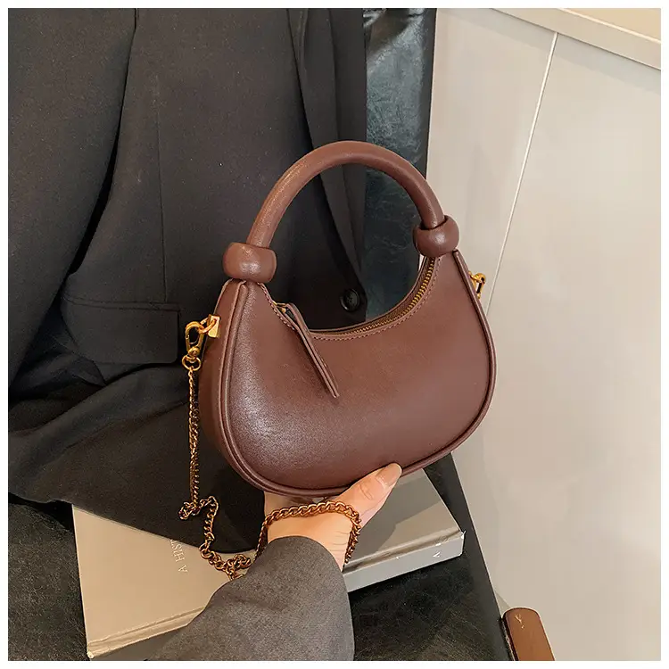 Women's Retro Textured Shoulder Bag Brown 2024 - Image 2