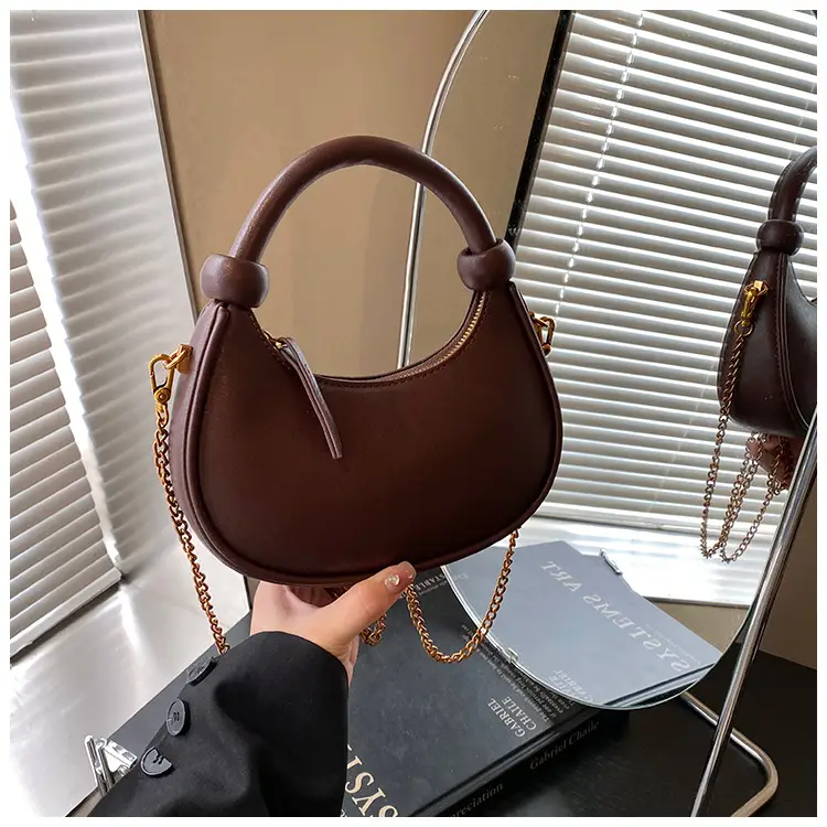Women's Retro Textured Shoulder Bag Brown 2024 - Image 4