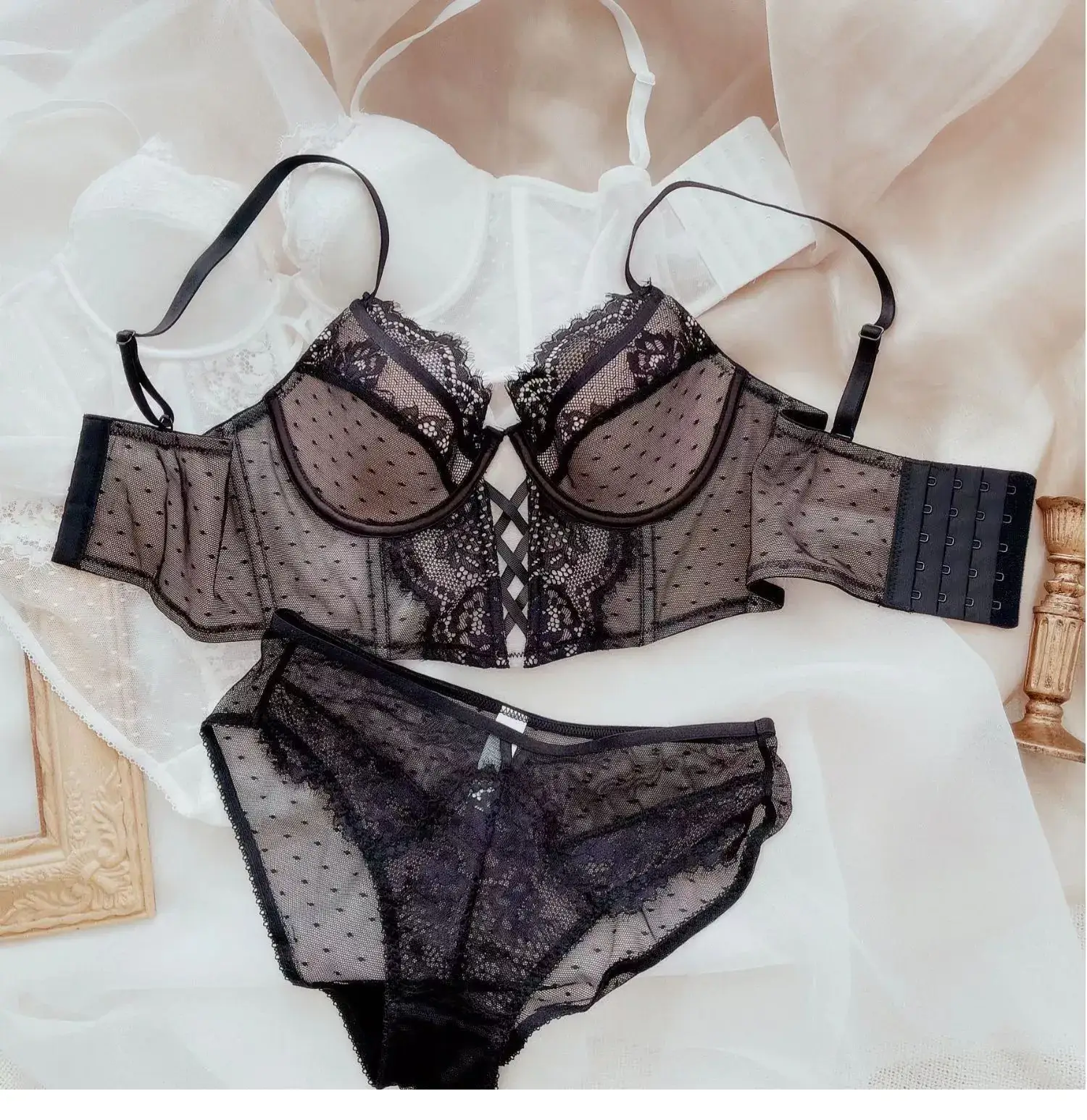 French Style Lace Cup Bra Set Black — feature 14