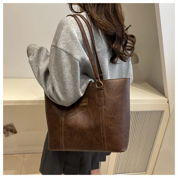 Black High-End Women's Large Capacity Shoulder Tote Bag — feature 14