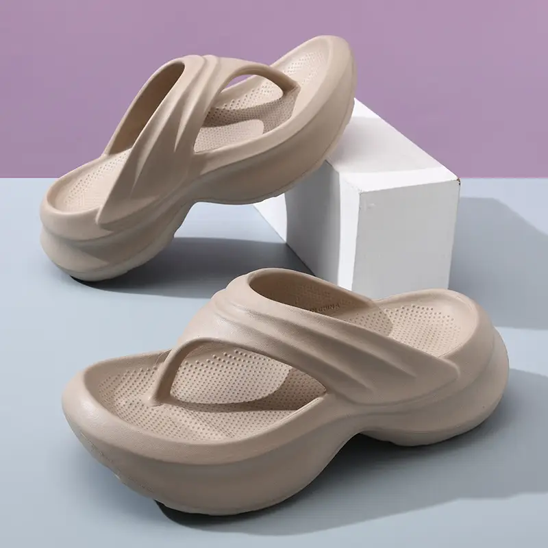 Thick-soled height-increasing flip-flops women's summer outdoor wear eva step excrement feeling home indoor outdoor beach sandals - Image 7