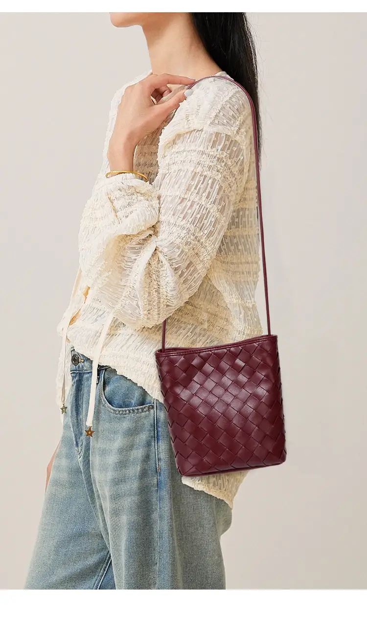 Silver Textured Women's Shoulder Crossbody Bag — feature 7