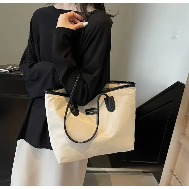 Women's Waterproof Underarm Tote Bag Black Large Capacity — feature 11