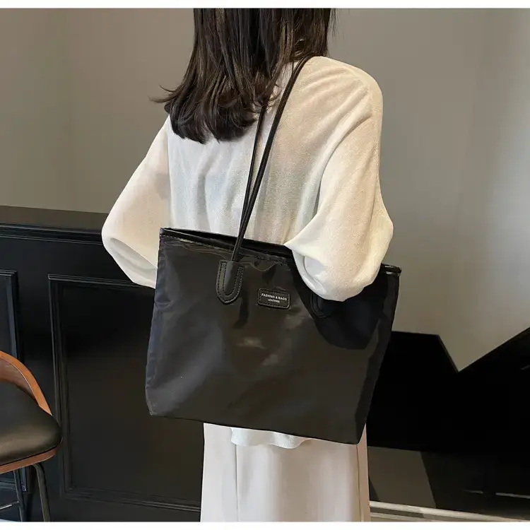 Women's Waterproof Underarm Tote Bag Black Large Capacity — feature 12