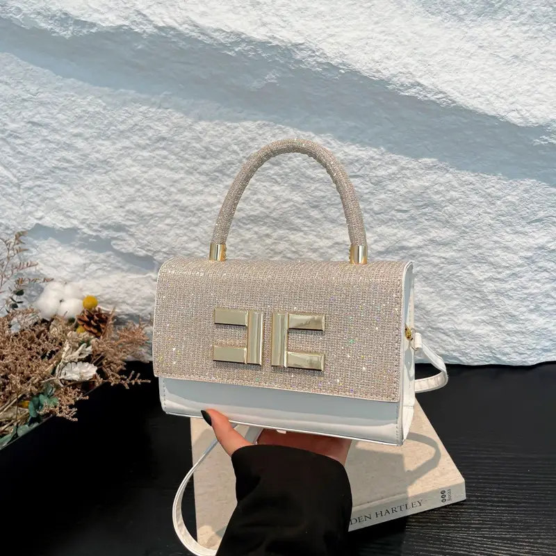 Women's Light Grey Square Shoulder Bag with Gold Clasp - Image 7