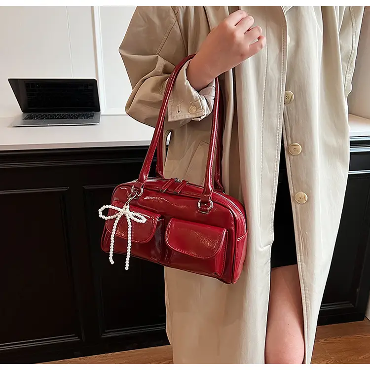 Korean Style Shoulder Bag with Zip Front & Chain Strap — feature 16