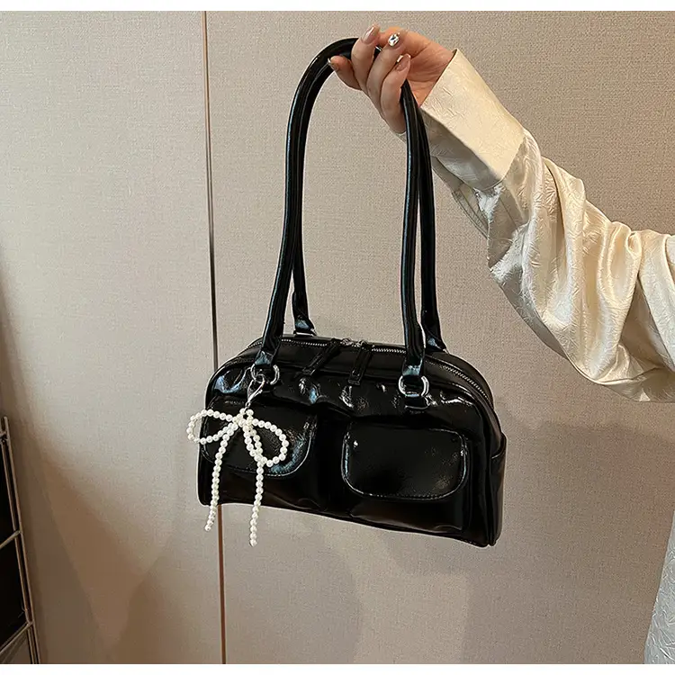 Korean Style Shoulder Bag with Zip Front & Chain Strap — feature 19