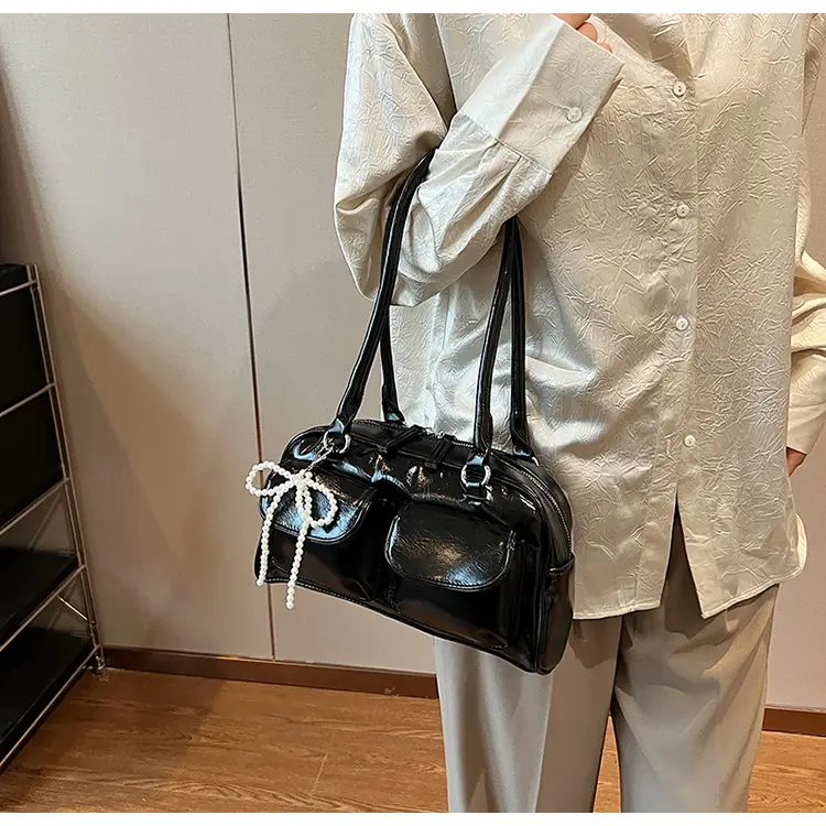 Korean Style Shoulder Bag with Zip Front & Chain Strap — feature 20