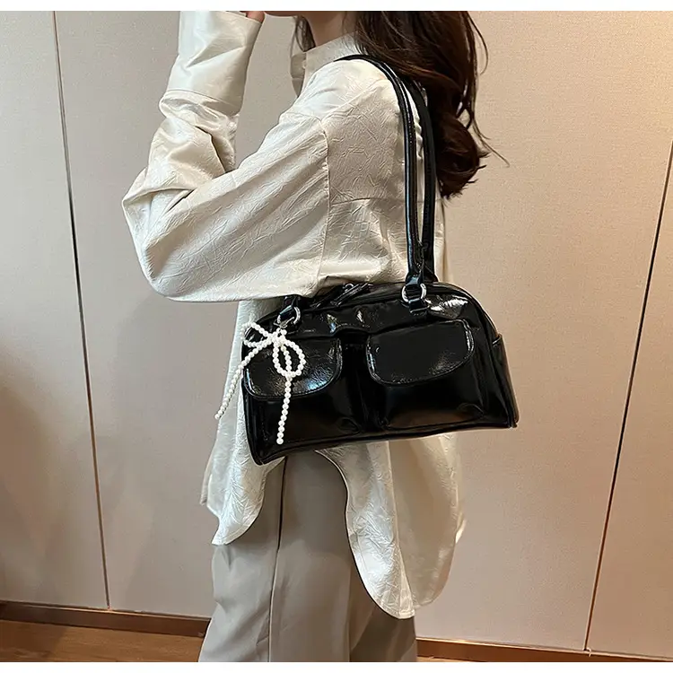 Korean Style Shoulder Bag with Zip Front & Chain Strap — feature 21