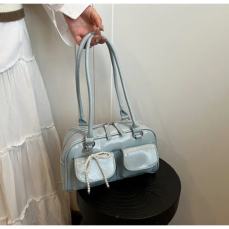 Korean Style Shoulder Bag with Zip Front & Chain Strap — feature 22