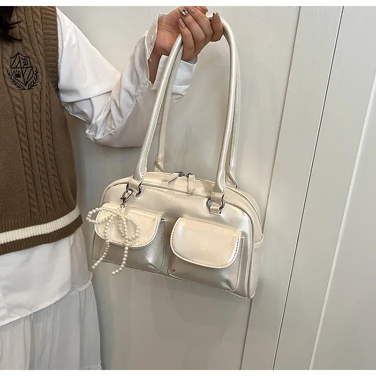 Korean Style Shoulder Bag with Zip Front & Chain Strap — feature 25