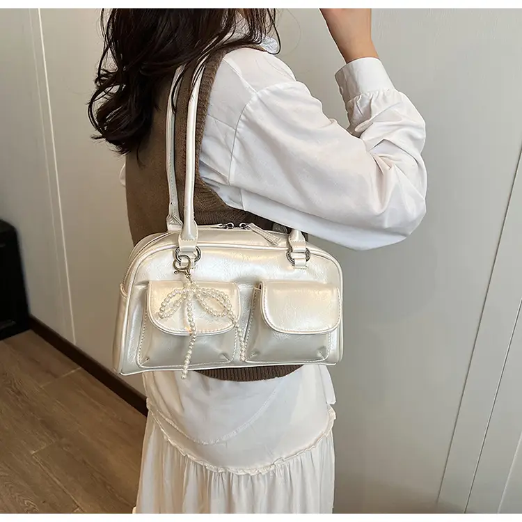 Korean Style Shoulder Bag with Zip Front & Chain Strap — feature 26