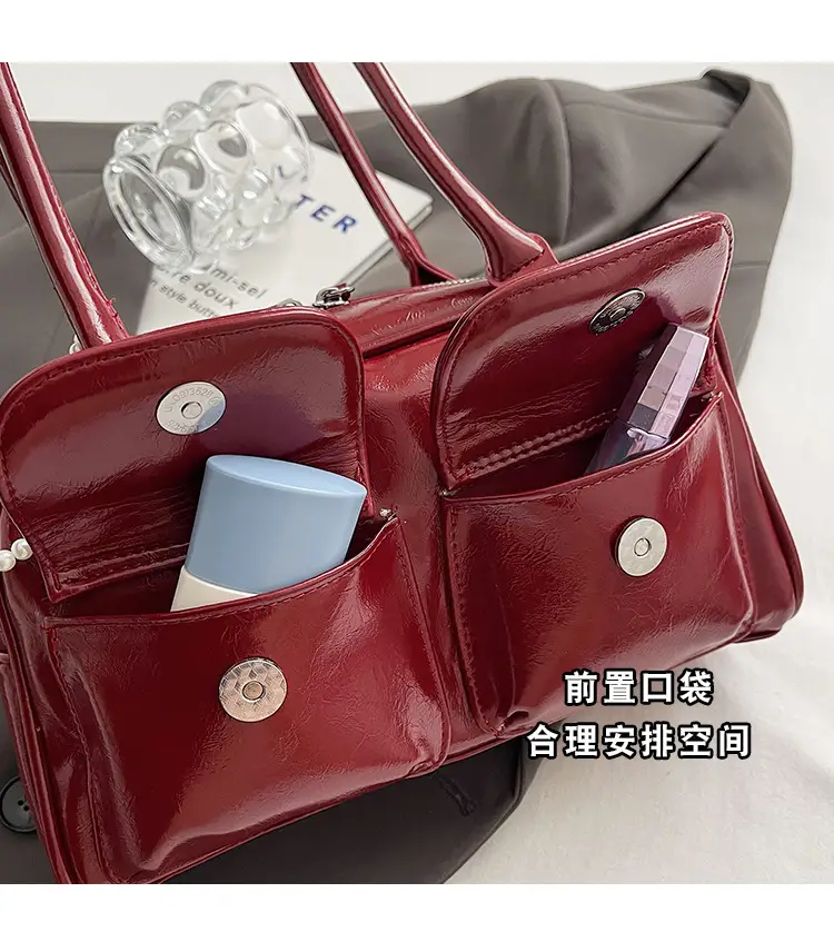 Korean Style Shoulder Bag with Zip Front & Chain Strap — feature 4