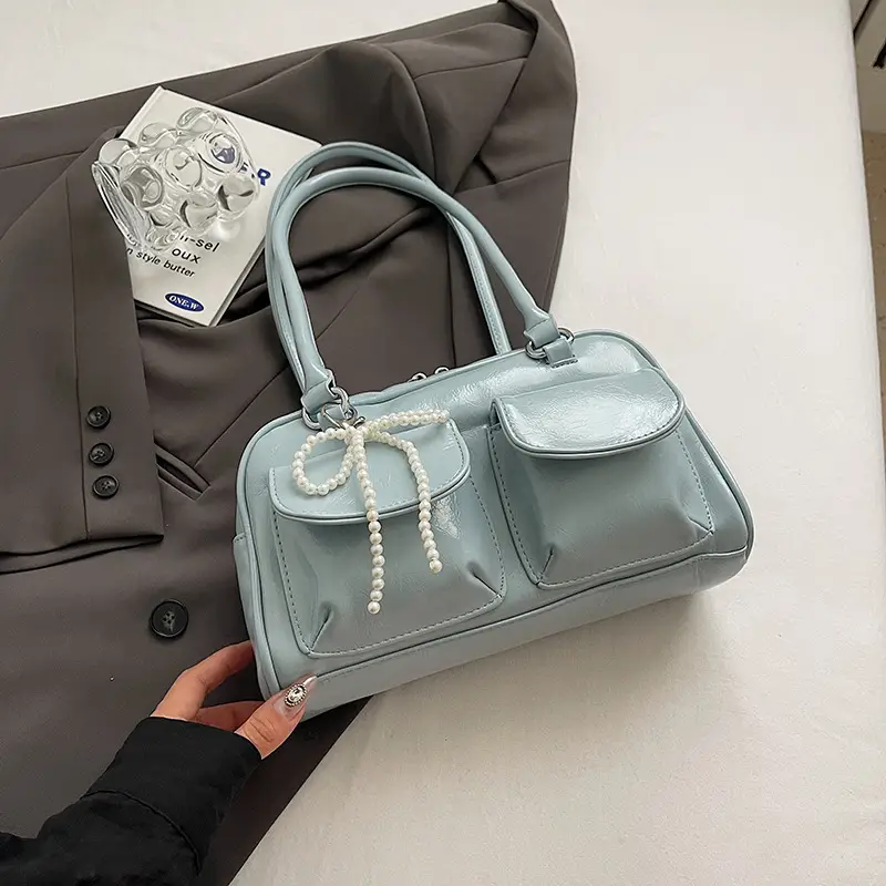 Korean Style Shoulder Bag with Zip Front & Chain Strap - Image 4
