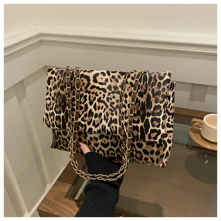 Leopard Print Chain Bag for Women 2024 New Fashion — feature 12