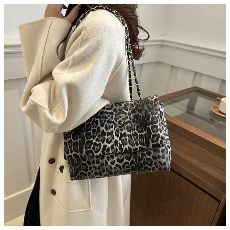 Leopard Print Chain Bag for Women 2024 New Fashion — feature 18