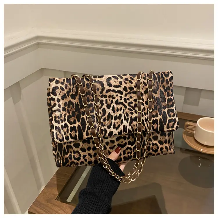 Leopard Print Chain Bag for Women 2024 New Fashion - Image 2