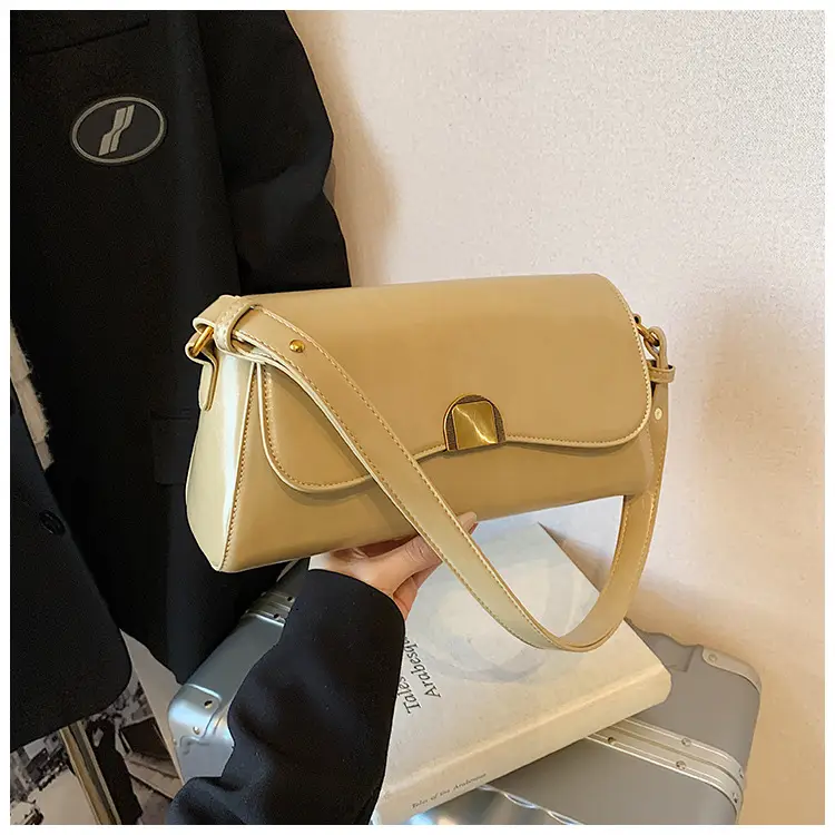 Women's Maillard Shoulder Bag Small Square Design — feature 13