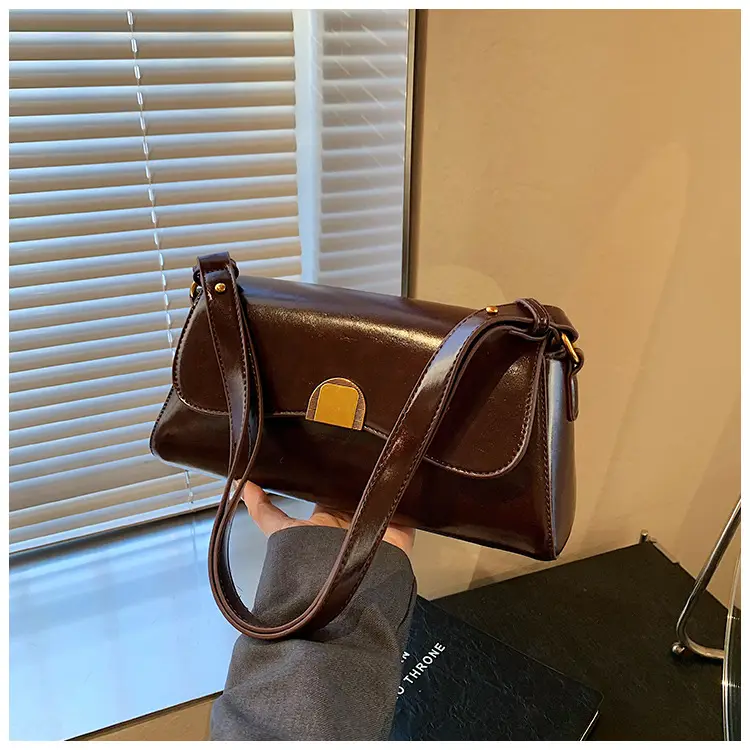 Women's Maillard Shoulder Bag Small Square Design — feature 17