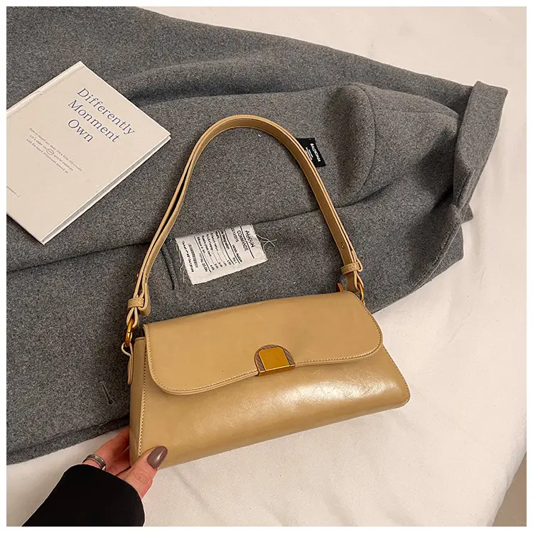Women's Maillard Shoulder Bag Small Square Design — feature 20