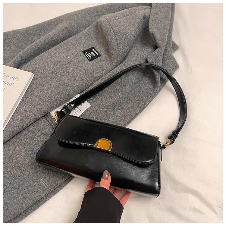 Women's Maillard Shoulder Bag Small Square Design — feature 22