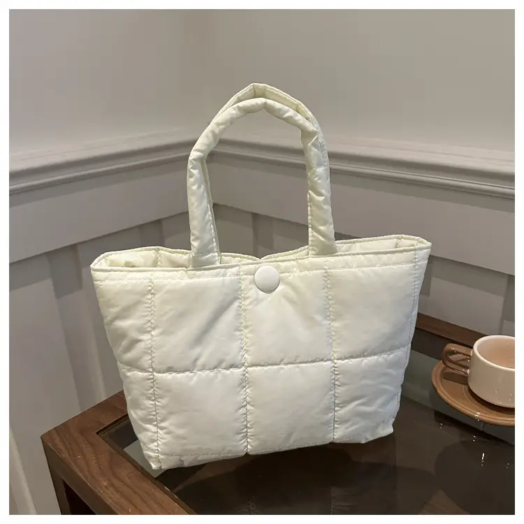 Women's Rhombic Winter Tote Bag Beige Large Capacity — feature 11
