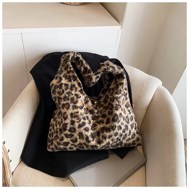 Leopard Print Large Capacity Women's Tote Bag — feature 19
