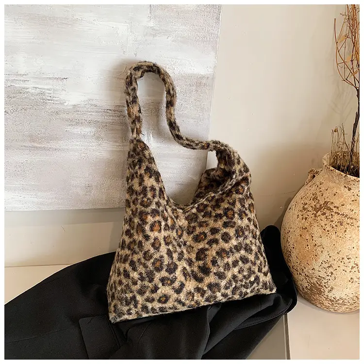 Leopard Print Large Capacity Women's Tote Bag — feature 20