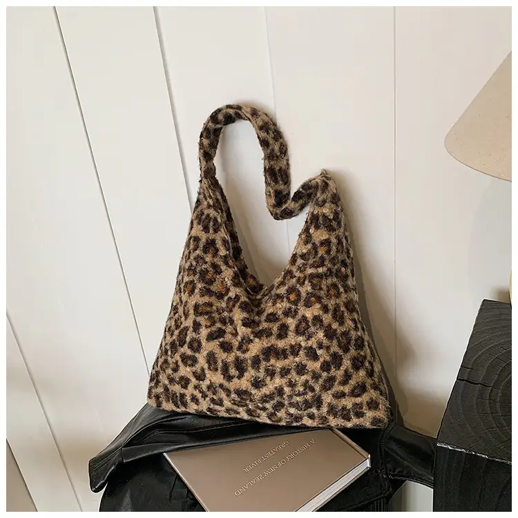 Leopard Print Large Capacity Women's Tote Bag — feature 21