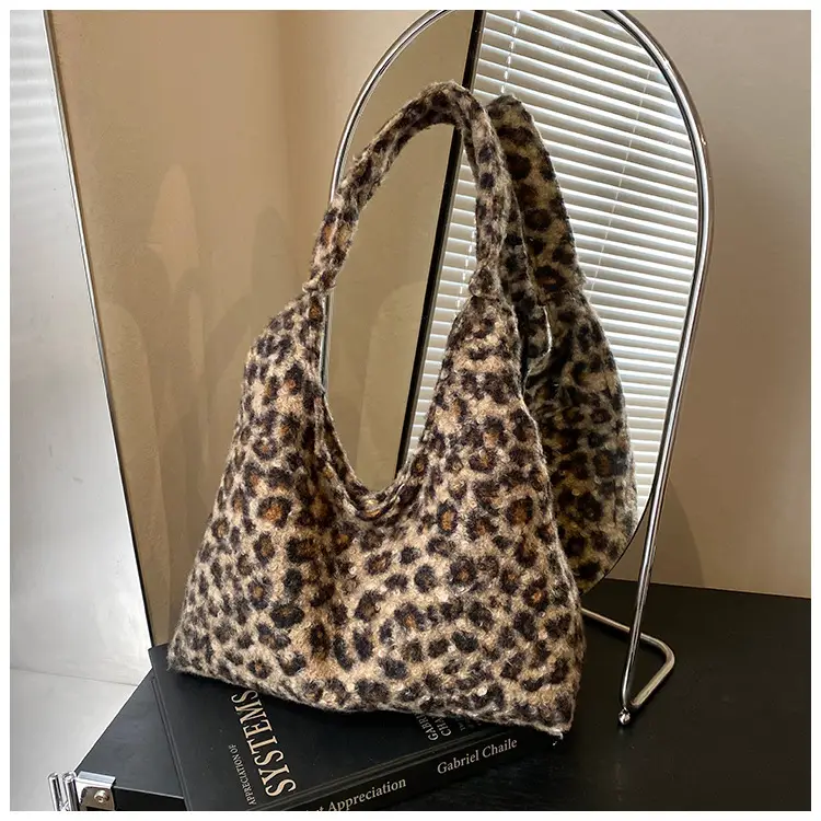 Leopard Print Large Capacity Women's Tote Bag — feature 22