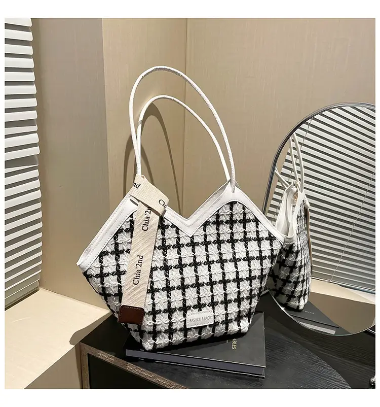 Plaid Shoulder Bag Women's 2024 Winter New Trendy Fashionable Large Capacity Commuter Tote Bag Underarm Bag for Women — feature 21