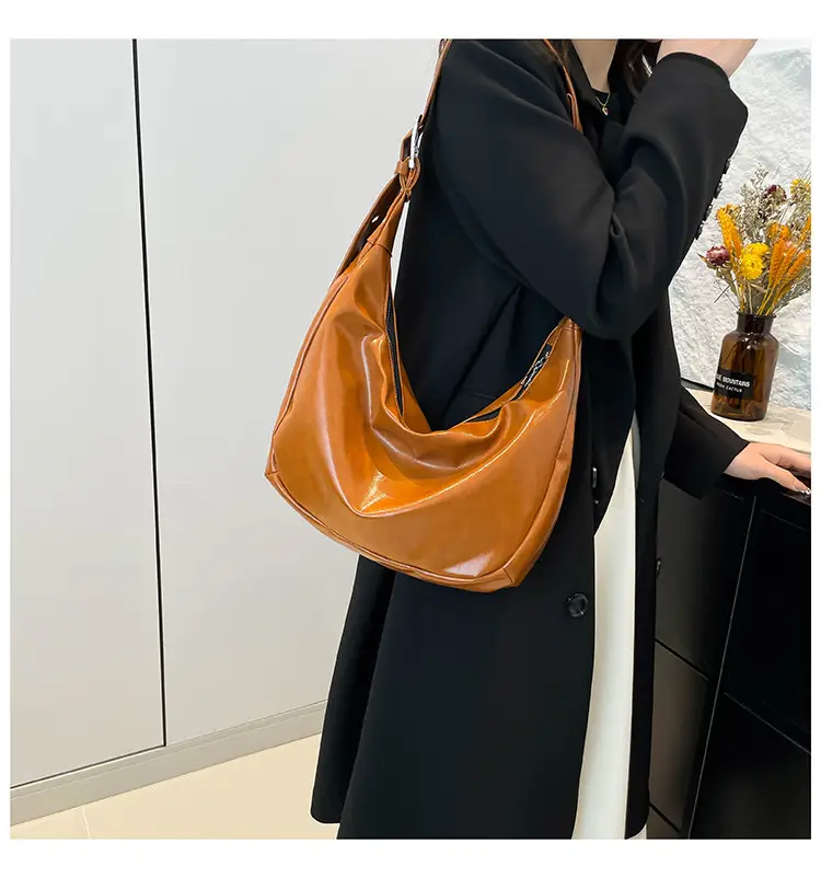 Red Leather Shoulder Bag for Women 2024 — feature 11