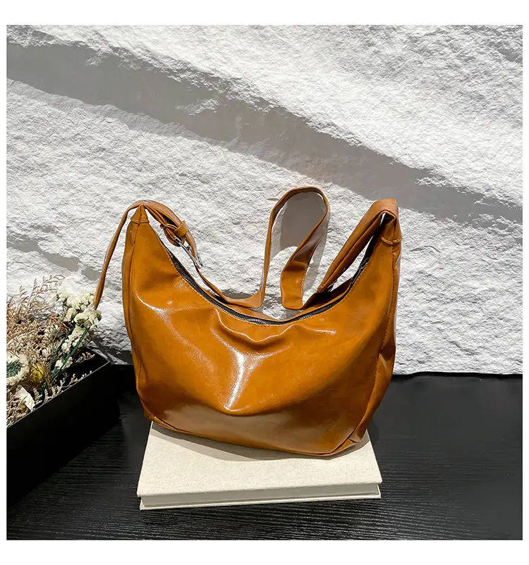 Red Leather Shoulder Bag for Women 2024