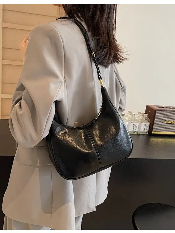 Brown Leather Diagonal Shoulder Bag for Women - Image 4