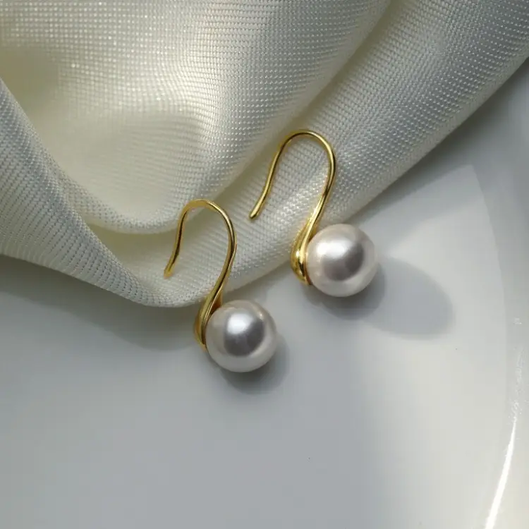 S925 Silver Pearl Earrings 8-14mm Spoon Shape - Image 4