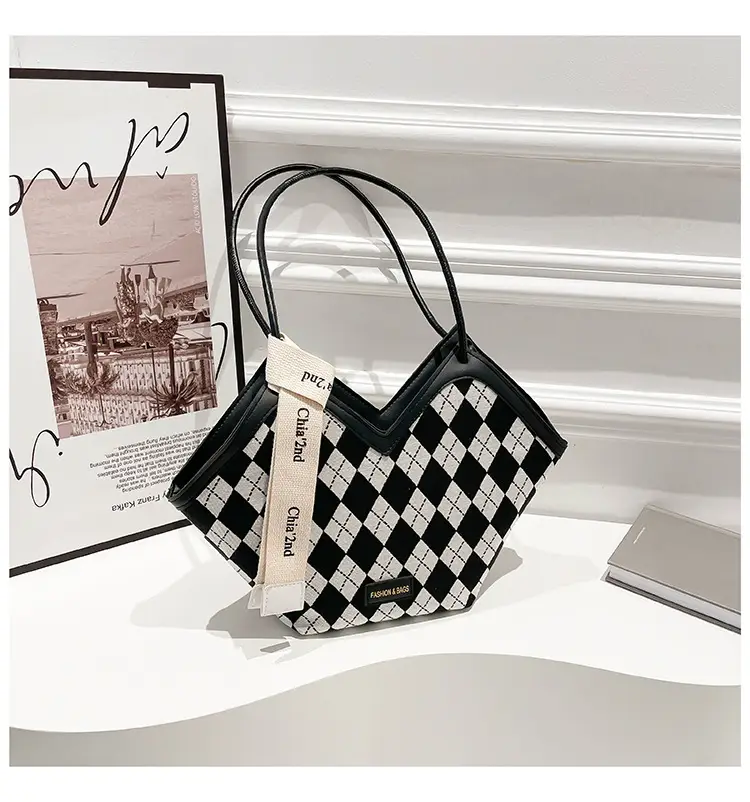 Black Checkered Rhombic Silk Scarf Tote Bag for Women — feature 26