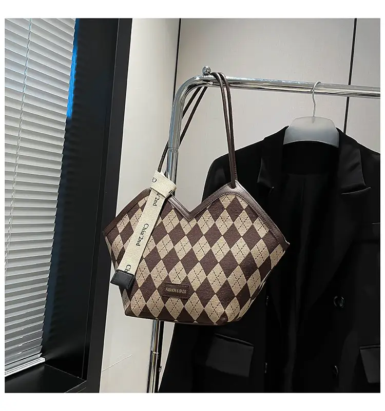 Black Checkered Rhombic Silk Scarf Tote Bag for Women — feature 27