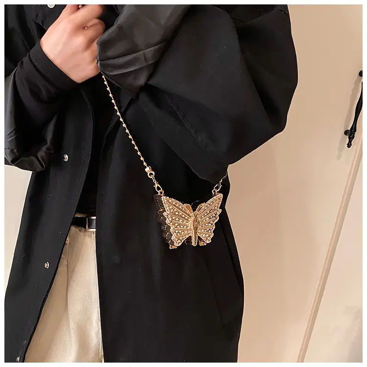 Diamond Butterfly Necklace for Women 2024 — feature 14