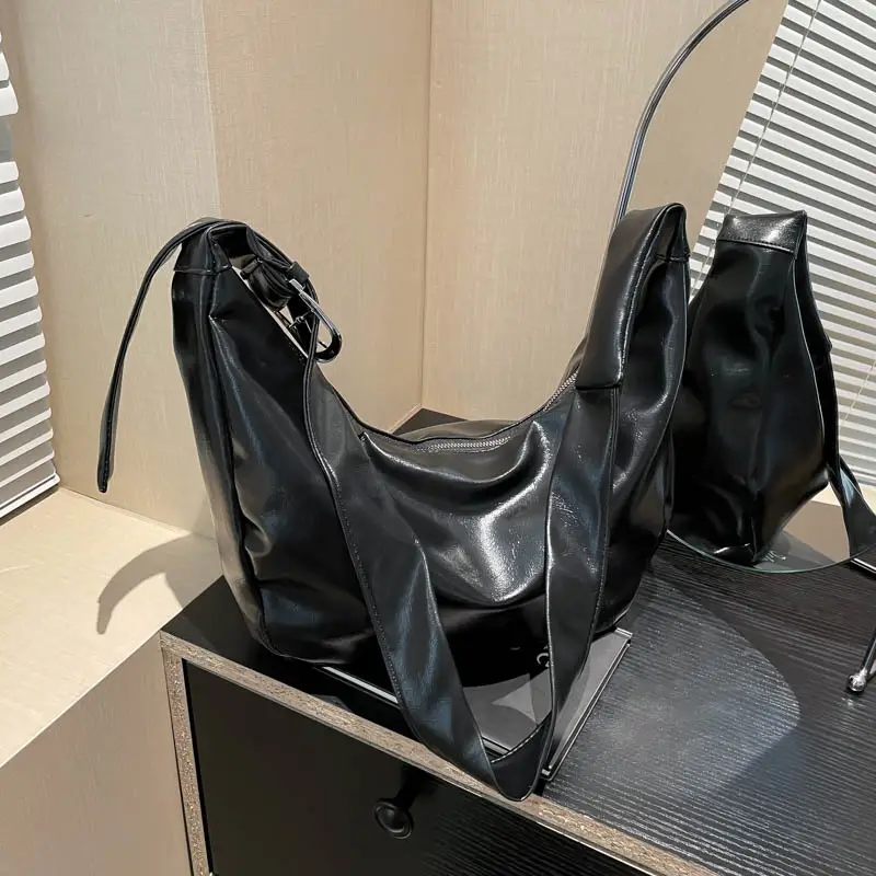 2024 Red High-End Shoulder Messenger Bag for Women - Image 6