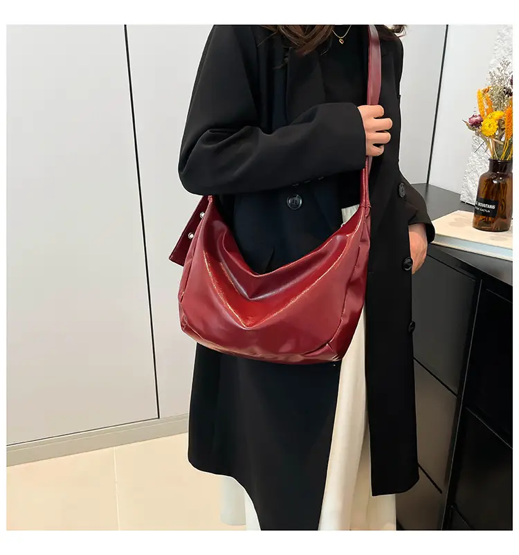 2024 Red High-End Shoulder Messenger Bag for Women — feature 11
