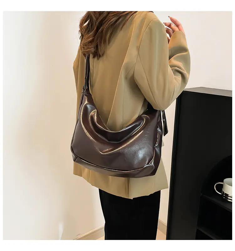 2024 Red High-End Shoulder Messenger Bag for Women — feature 13